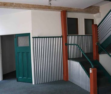 Warehouse precinct apartment - Photo 4