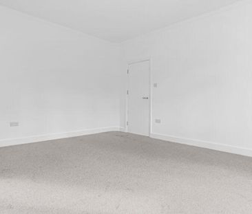 2 bedroom maisonette to rent - Photo 5