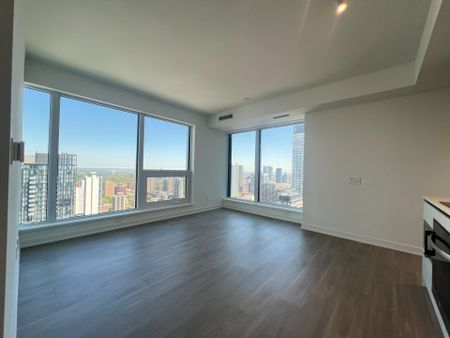 For Lease - 8 Wellesley Street Unit# 4109, Toronto, Ontario - Photo 3
