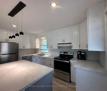 For Lease - 714 Tennyson Avenue, Oshawa, Ontario - Photo 2