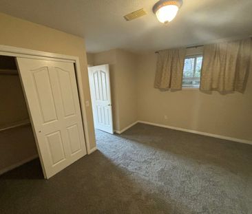 Suite in Upper Ten Oaks – Above Ground - Photo 5