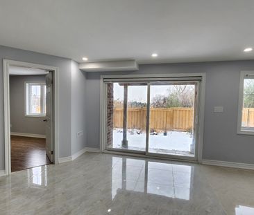 For Lease - 215 Symington Avenue Unit# Bsmt, Oshawa, Ontario - Photo 1