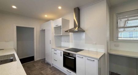 Modern living in Whanganui East - Photo 5