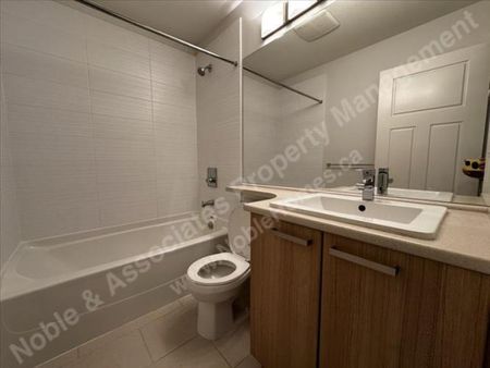 8XXX 164 Street 30 Surrey - Photo 2