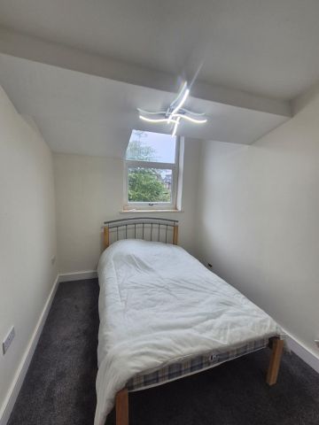 5 Bed Terraced House, Moorland Road, SW9 - Photo 5