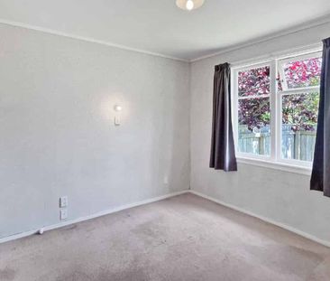 ASHHURST - 2 BEDROOMS - Photo 3