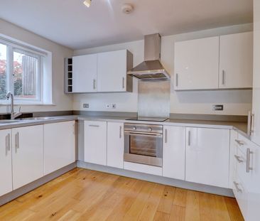 1 bedroom flat to rent - Photo 5