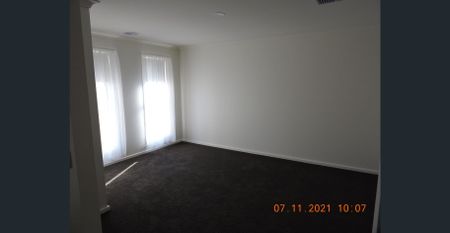 New 4 Bedroom Home in White Hills - Photo 3