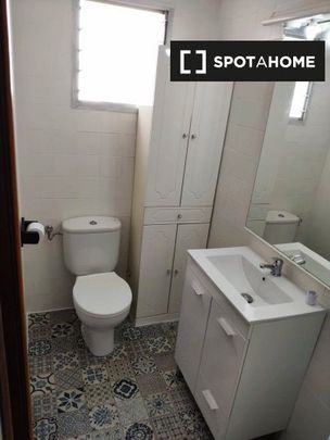 valencia, Valencian Community 46024 - Photo 1