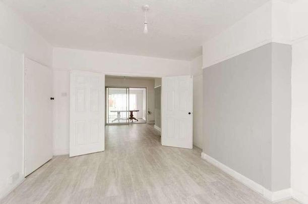 Derek Avenue, Wembley, HA9 - Photo 1