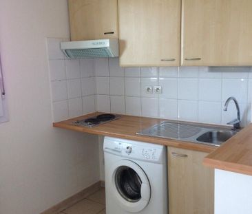 location Appartement T2 DE 42.95m² À MARSEILLE - Photo 4