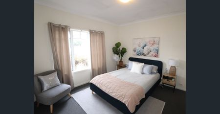 Very Sizeable Townhouse - Photo 3