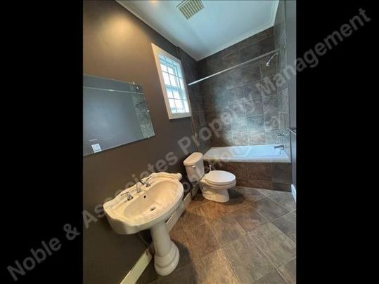 3237 Matapan Crescent MAIN Vancouver - Photo 1