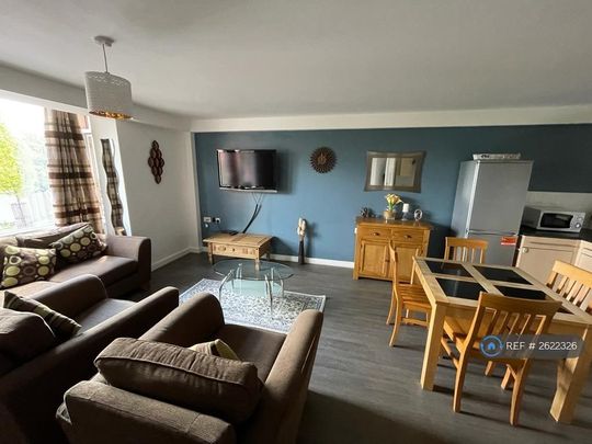 2 bedroom flat to rent - Photo 1