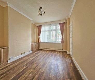 3 bedroom terraced house to rent - Photo 2