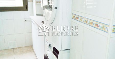 Piso con magnificas vistas al mar a solo 2 min de la playa! - Photo 3