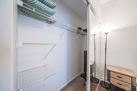 For Lease - 12 York Street Unit# 1001, Toronto, Ontario - Photo 2