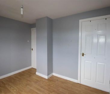 10 Cairnmore Avenue, Laurel Hill Road, Lisburn, BT28 2DW - Photo 2