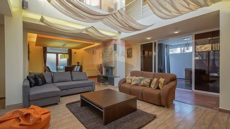 Vila spatioasa in Cristian 6 camere de inchiriat - Fotografie 5