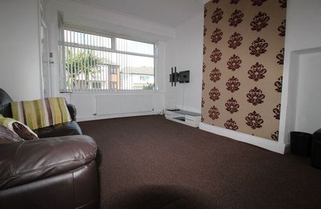 78 St James' Road, Blackburn. Lancs. BB1 8ET - Photo 5