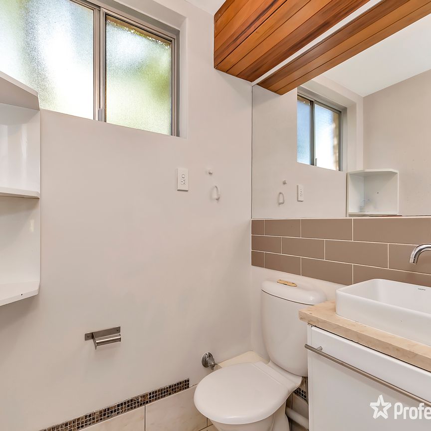 12/1055 Albany Highway, St James WA 6102 - Photo 1