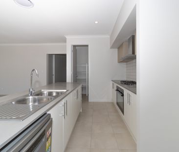 SPACIOUS NEWLY BUILT HOME - Photo 1