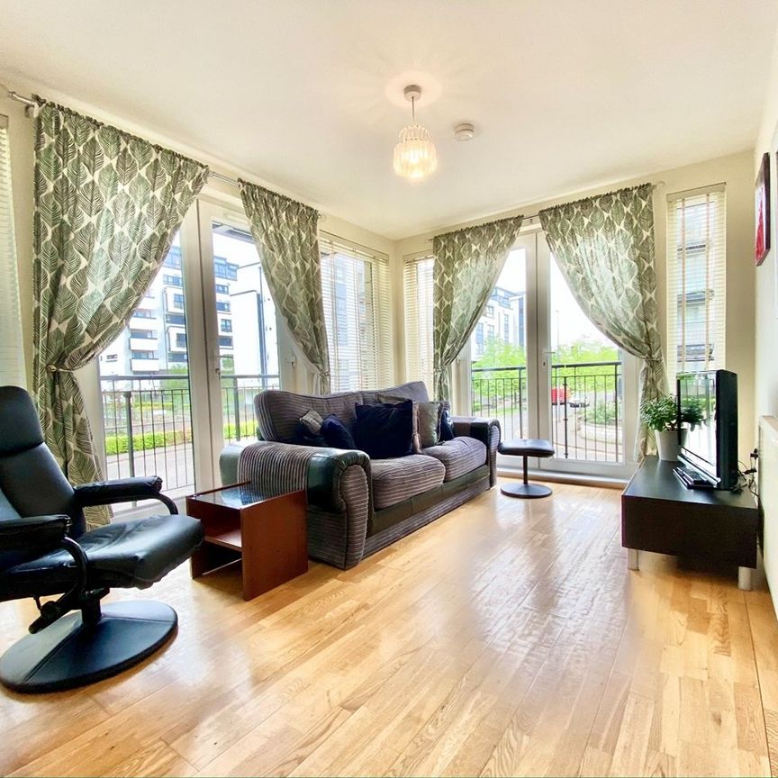 2 Bed Flat, Waterfront Park, EH5 - Photo 1