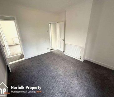 North City, NR6 - Photo 4