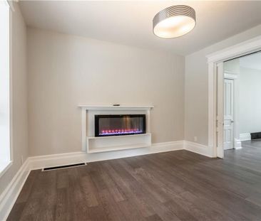 For Lease - 16 Sherman Avenue Unit# MAIN, Hamilton, Ontario - Photo 2