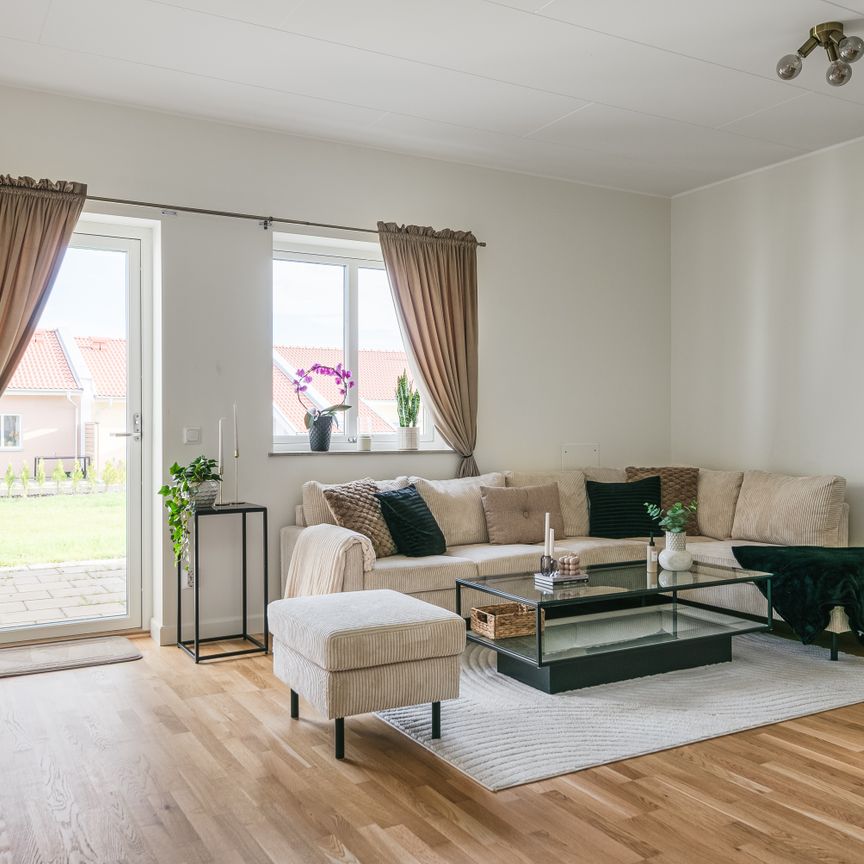 Stationsvägen 9 - Foto 1