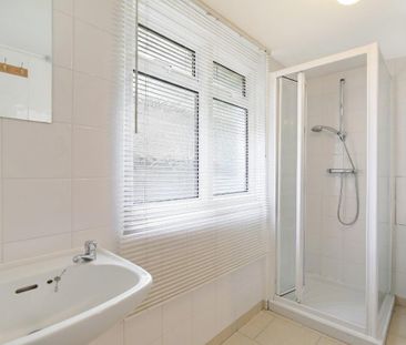 Studio to rent - Photo 6