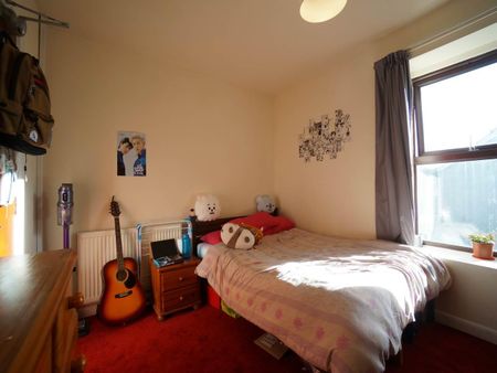 19 Fron Square - Photo 4