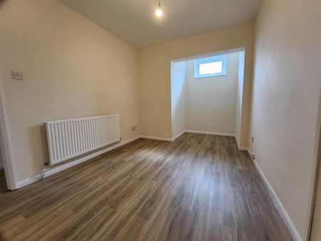 1 bedroom terraced house to rent - Photo 2