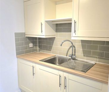 1 bedroom apartment to rent Eastfields, 24-30 Victoria Road North, ... - Photo 5