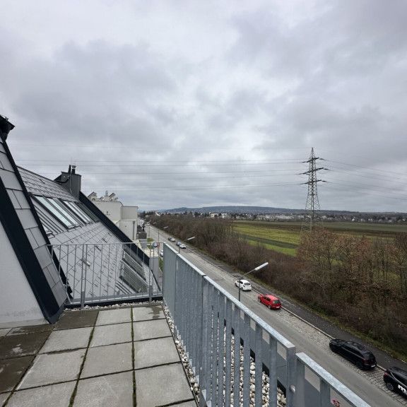 AB JULI: Moderne 3-Zimmer-Wohnung mit 2 Terrassen - Photo 1