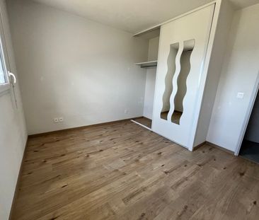 Location Appartement 2 pièces 37m² ST ANDRE DE CUBZAC 33240 - Photo 2