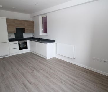 Bryanston Court, Selden Hill, Hemel Hempstead, HP2 4TN, Hertfordshire - Photo 3