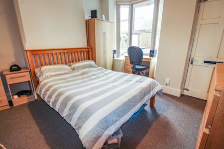 28 Charnwood Grove, NG2 7NT, NOTTINGHAM - Photo 5