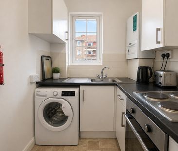 Room in a Shared Flat, Otford House, SE1 - Photo 1