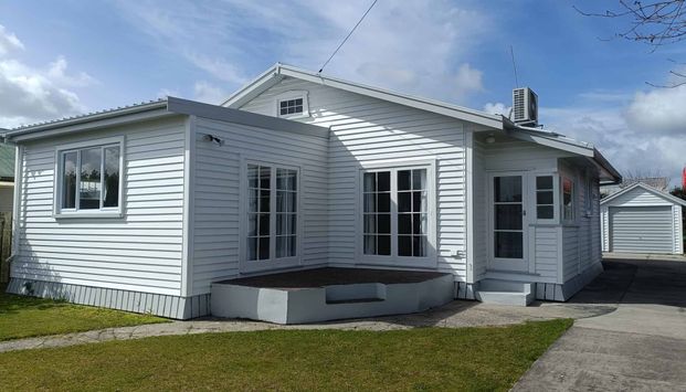 Cute Cottage in the Heart of Morrinsville - Photo 1