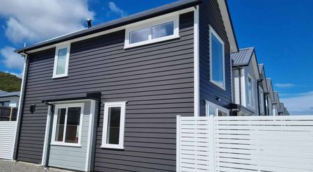 * First week rent FREE * Wainuiomata, 3 bedrooms - Photo 4