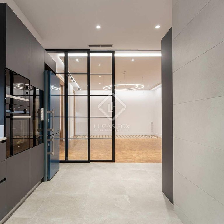 Luxury Apartment for rent in Barcelona, Spain - Foto 1