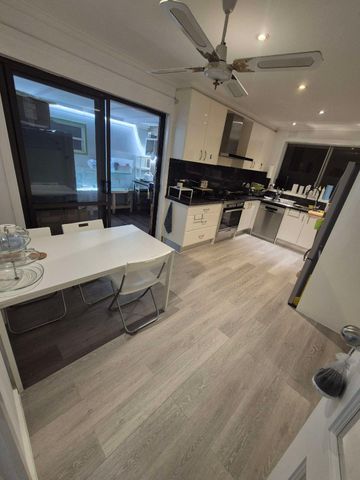 Oakleigh South - Photo 3