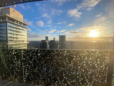 For Lease - 55 Charles Street Unit# 4511, Toronto, Ontario - Photo 3