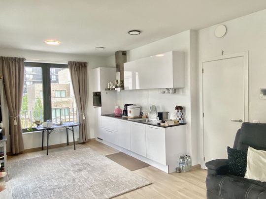 Eén-slaapkamer appartement incl parking en berging - Photo 1