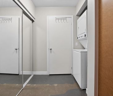 For Lease - 66 Bay Street Unit# 104, Hamilton, Ontario - Photo 3