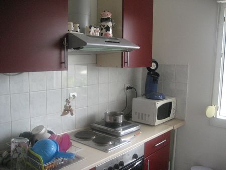 NANCY PROCHE FAC DES LETTRES BEL F2 DE 47 M2 AVEC PARKING COUVERT - Photo 3