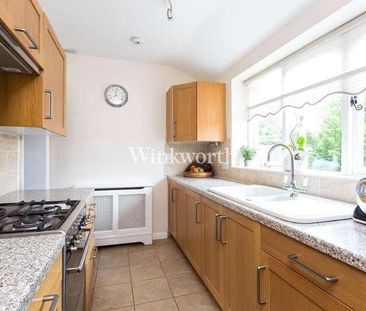 Riverway, Palmers Green, N13 - Photo 6
