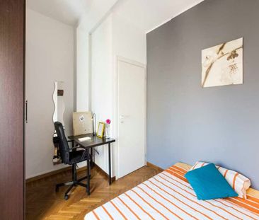 Via Volterra, Milan, Lombardy 20146 - Photo 2