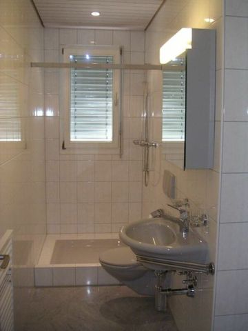 Wohnen mit Weitblick - Maisonette-Traumwohnung mit Galerie & 2 Balkonen - Foto 4